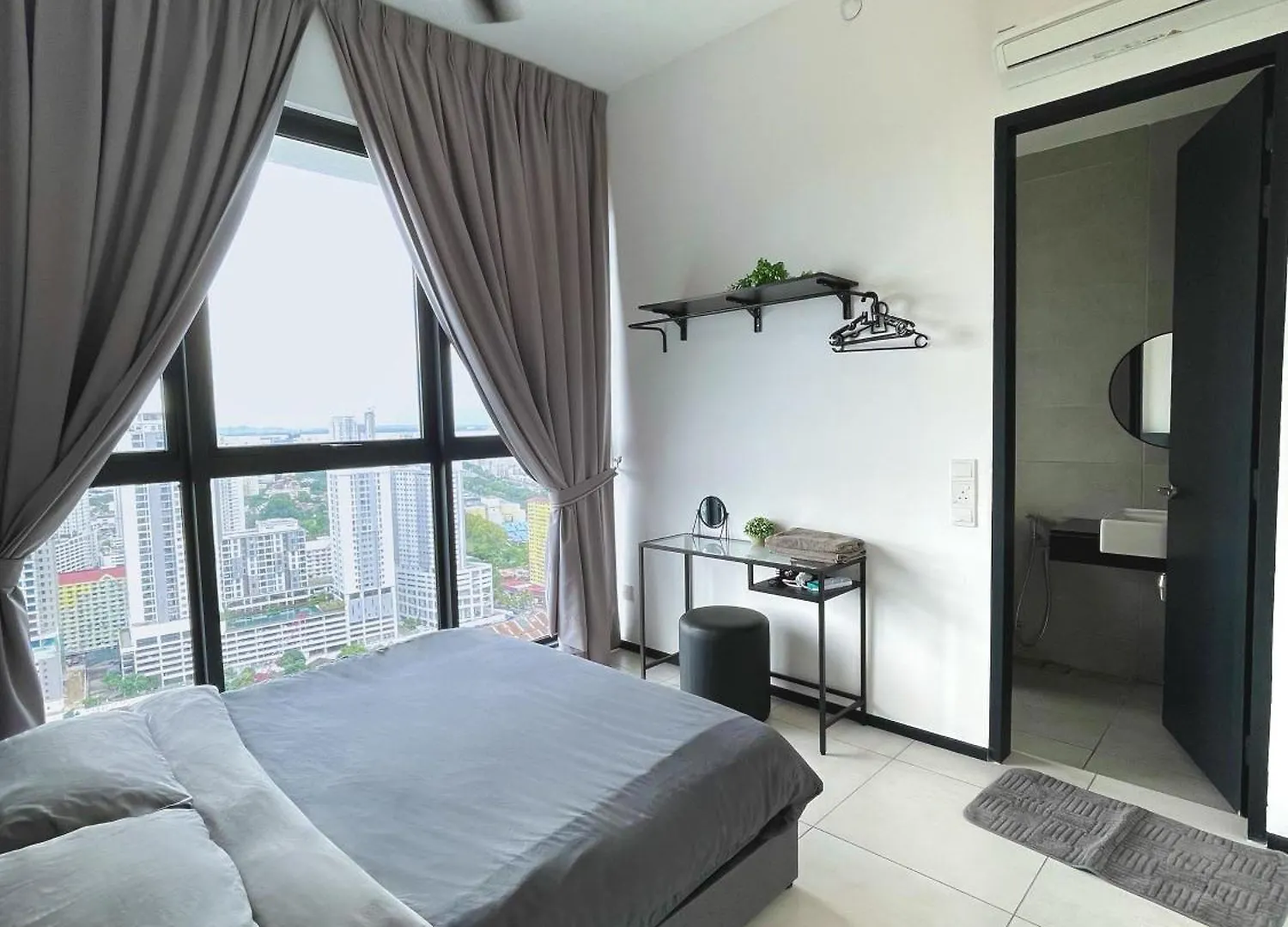 Lejlighed Urban Suites Nest 2Br New Unit 2 Free Carpark High Floor Nice View Unit George Town