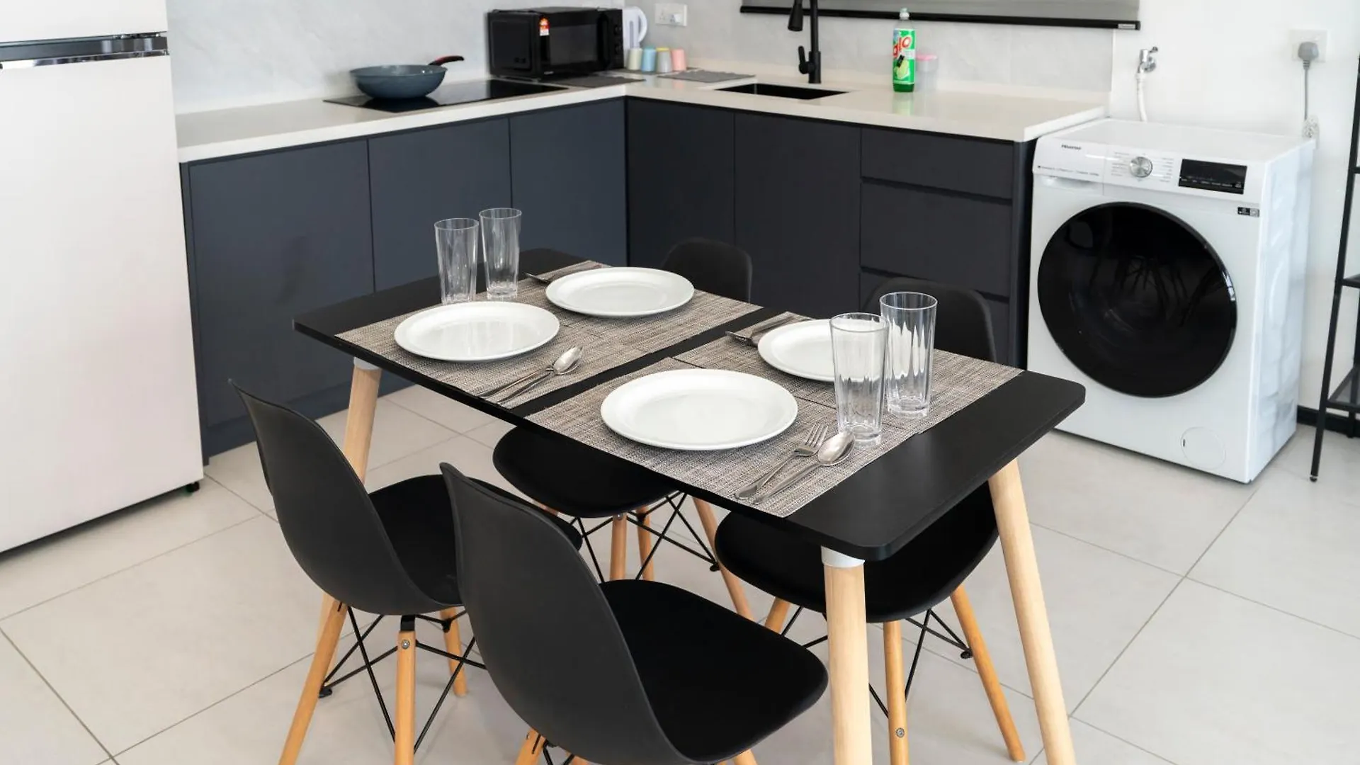 Urban Suites Nest 2Br New Unit 2 Free Carpark High Floor Nice View Unit George Town Appartamento
