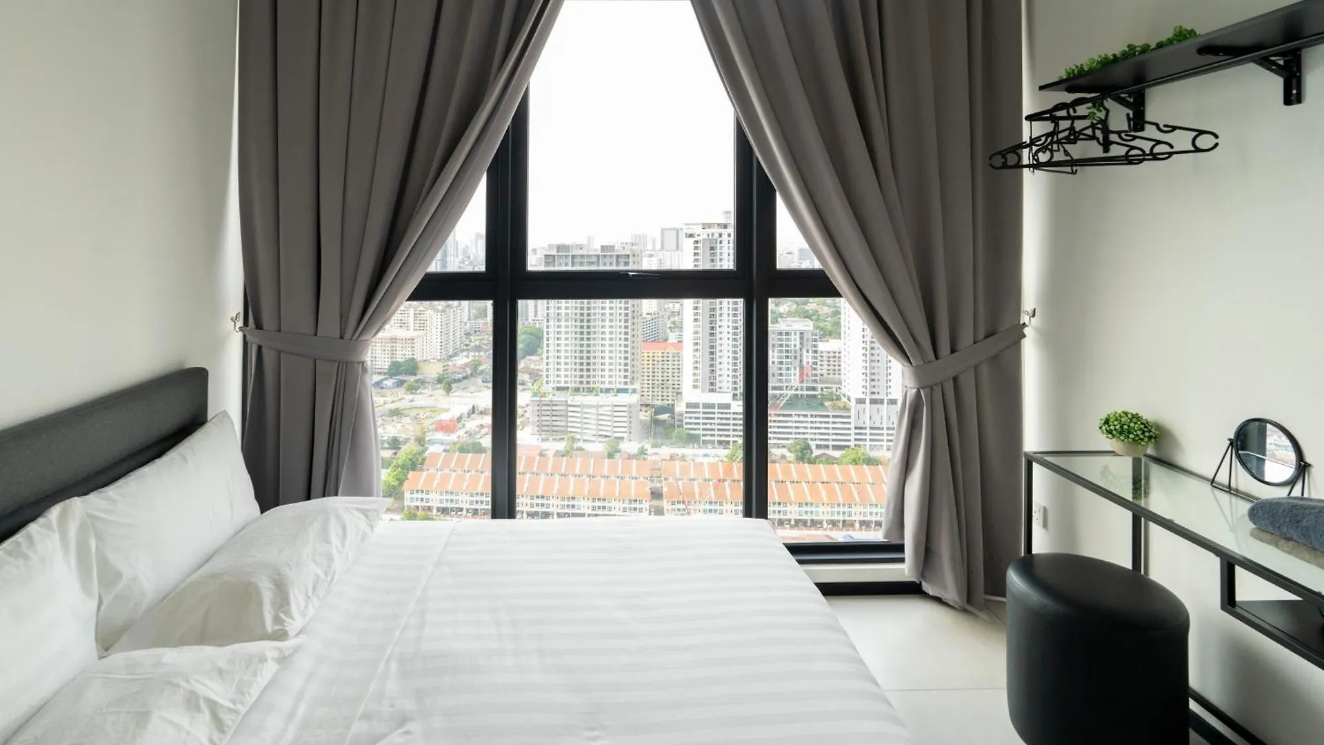 Appartamento Urban Suites Nest 2Br New Unit 2 Free Carpark High Floor Nice View Unit George Town Malesia